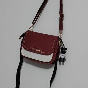 Women's shoulder bag